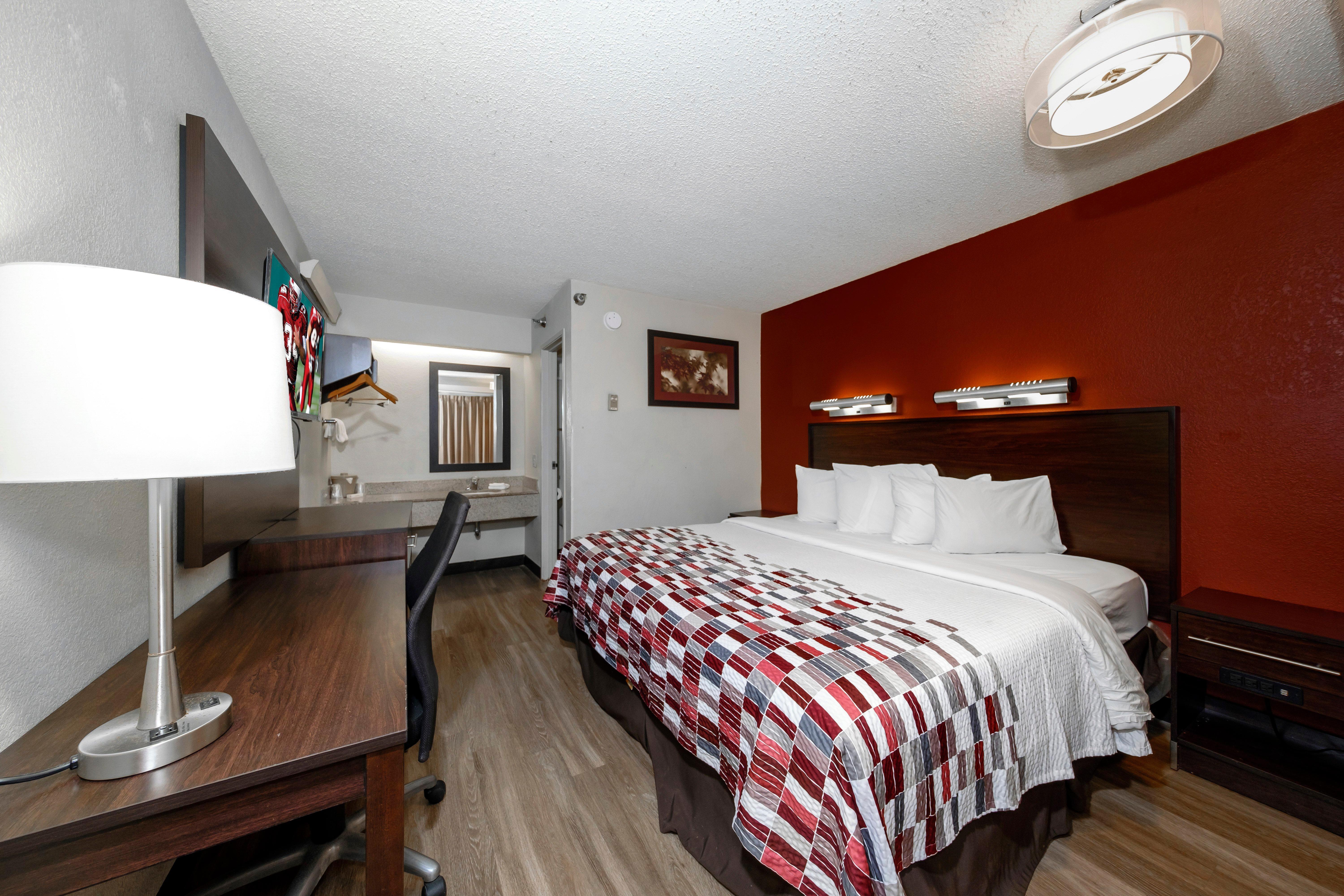 Red Roof Inn Tampa - Brandon Dış mekan fotoğraf