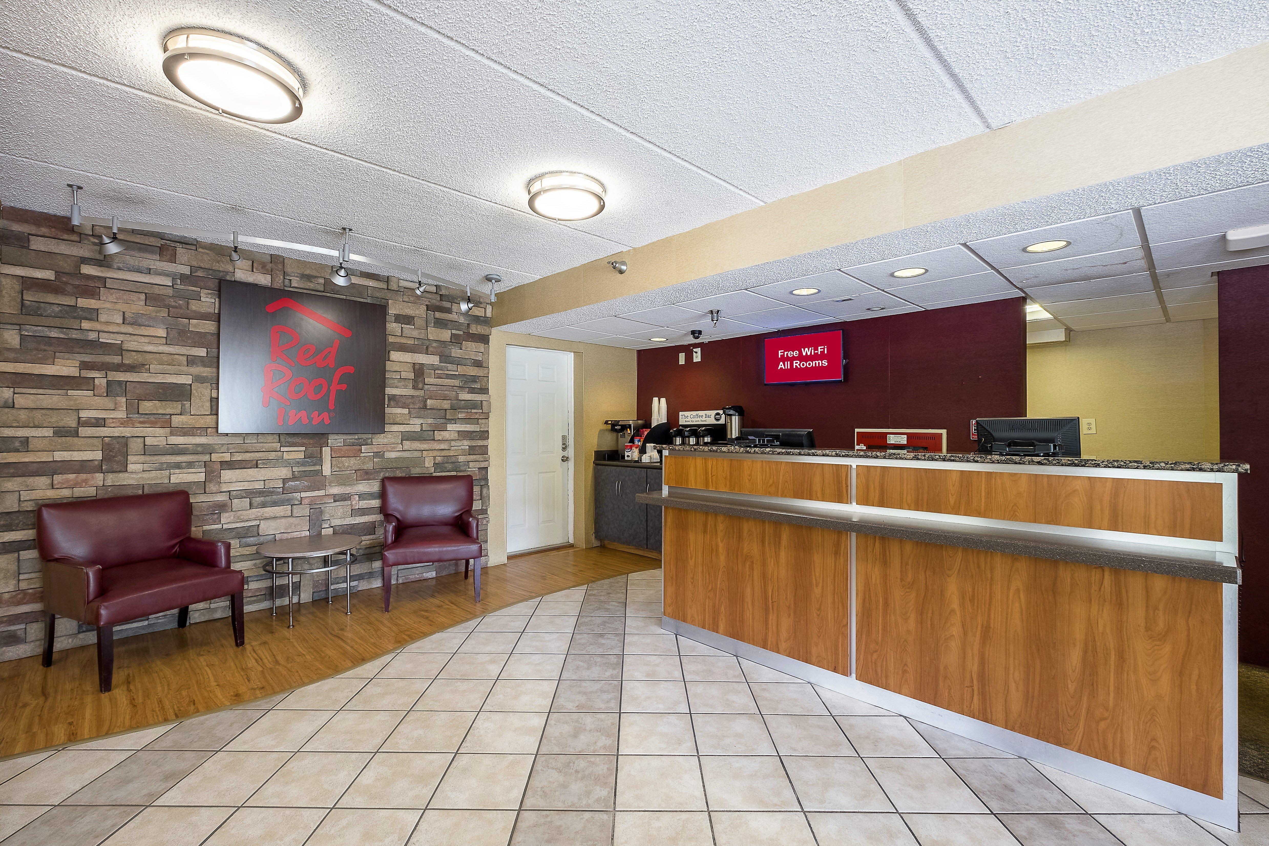 Red Roof Inn Tampa - Brandon Dış mekan fotoğraf