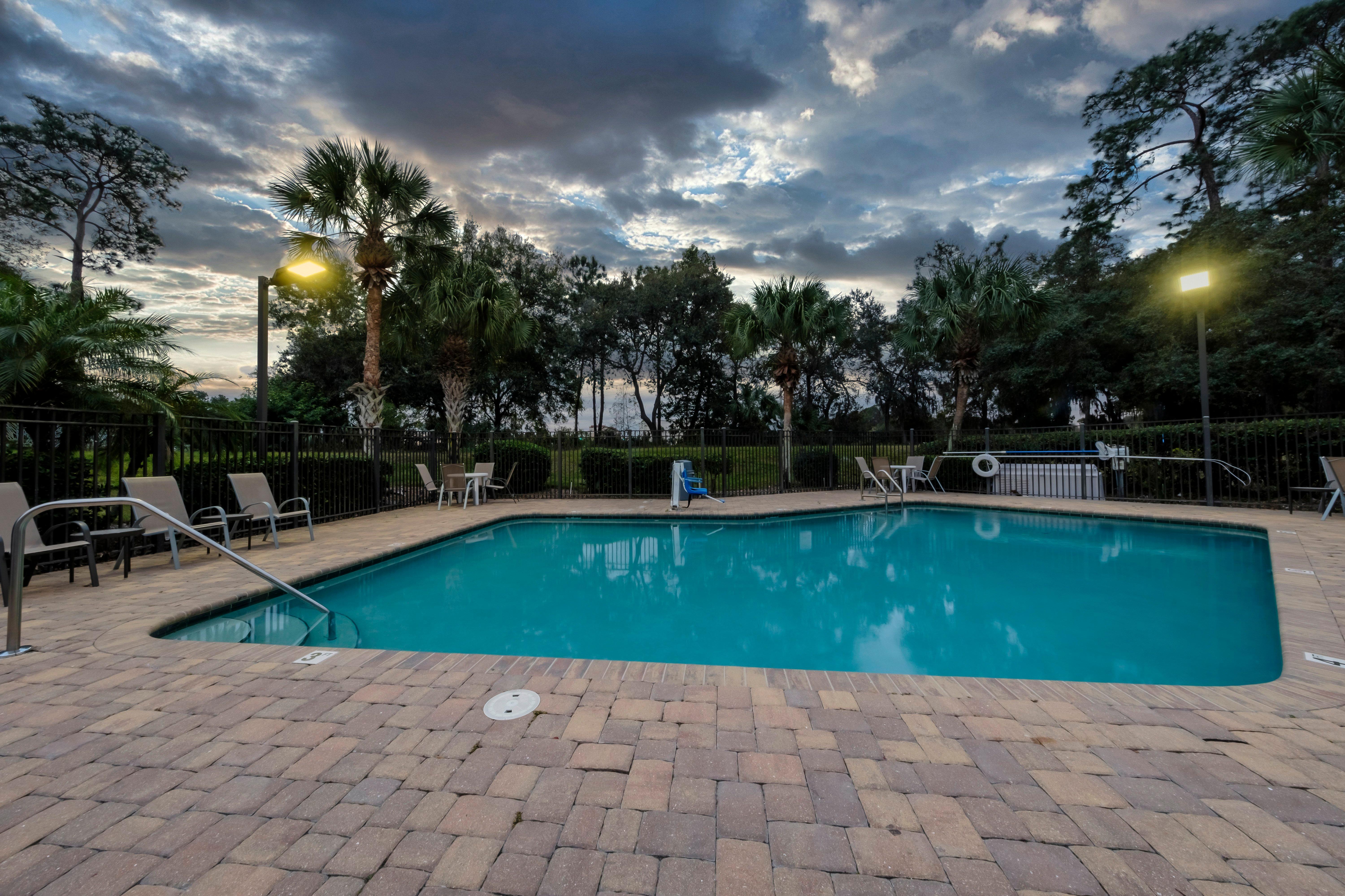 Red Roof Inn Tampa - Brandon Dış mekan fotoğraf