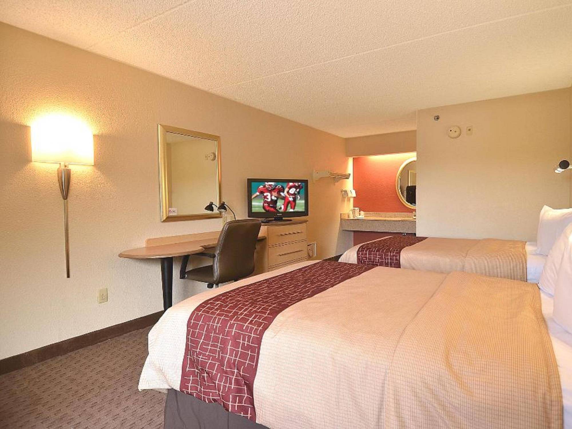 Red Roof Inn Tampa - Brandon Dış mekan fotoğraf